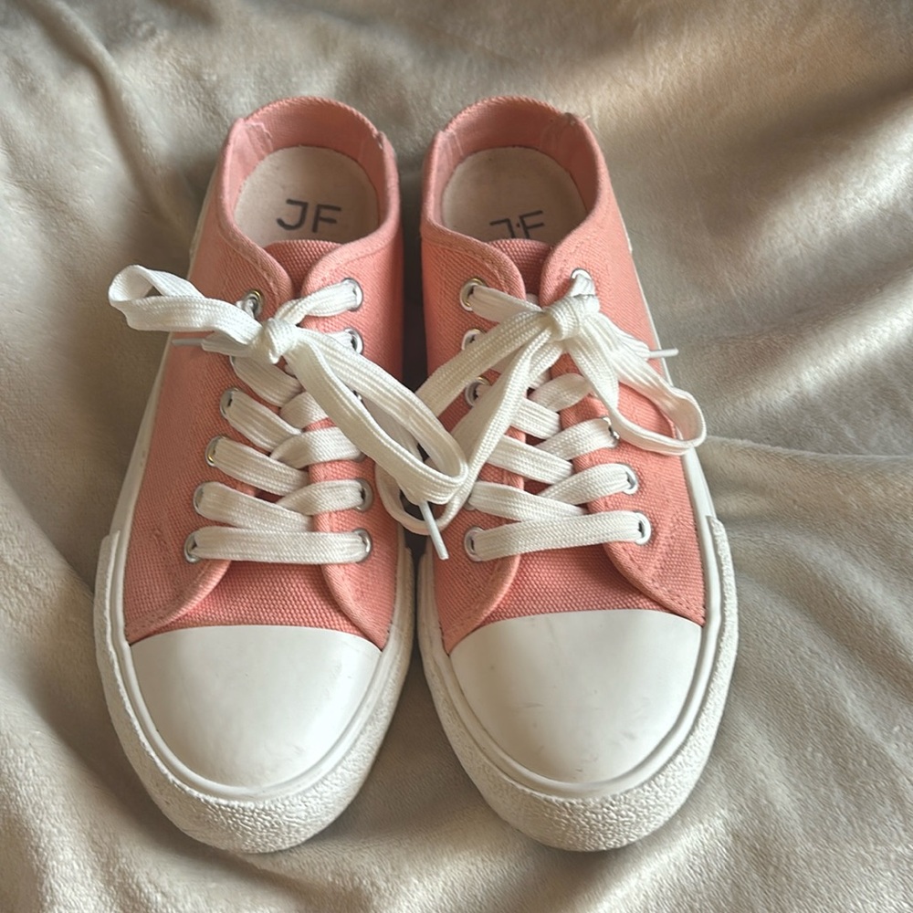 JustFab Rory Slip-On Sneakers Size 7.5